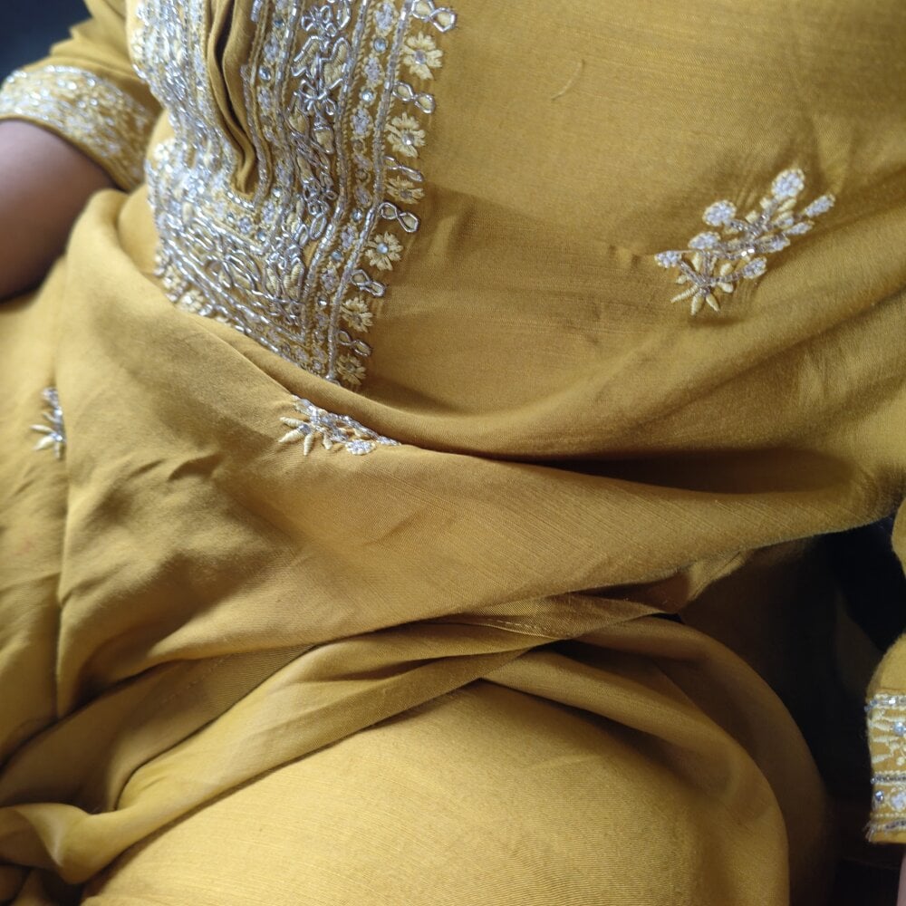 Rajni_bhabhi1 profile