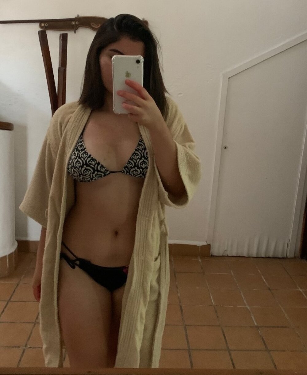 watchgirlcam.com miranda_colleman livesex profile in bisexual cams