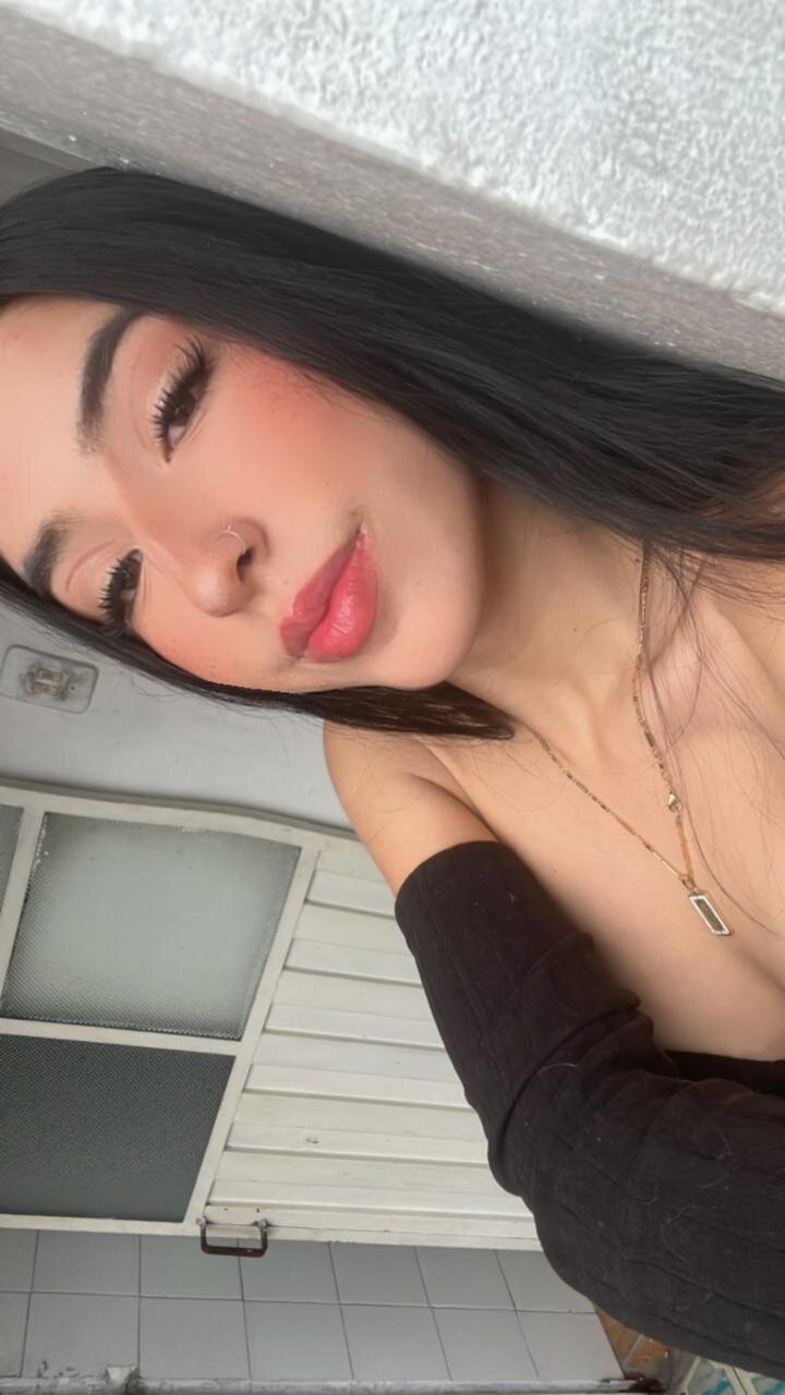 mila_becker18