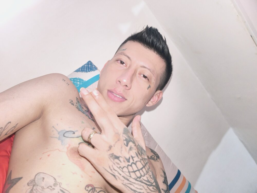 perik025's Offline XXX Chat