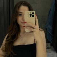 LynneHetherington's Offline Chat Room
