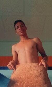 Camilo19 Webcam Model Profile