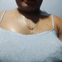 sanny_crossy Webcam Model Profile