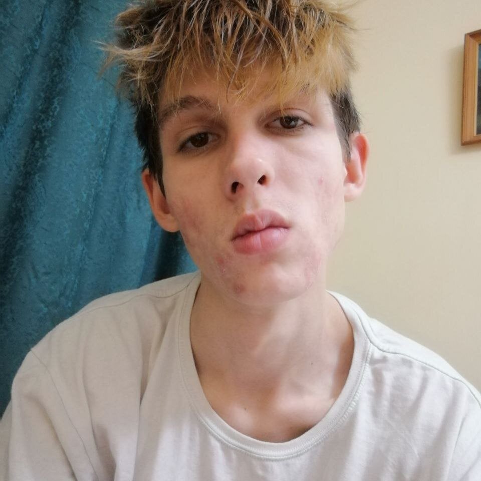 Lester_Broo profile
