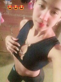 Mia_amaya
