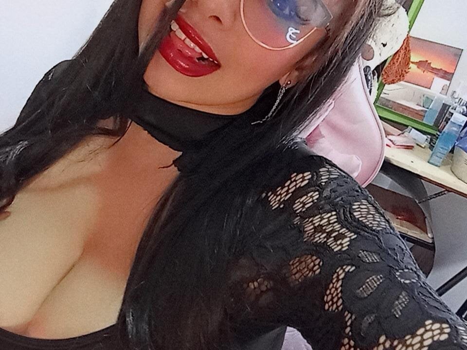 Susan-Sex's Offline XXX Chat