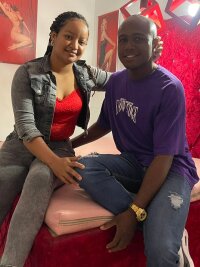girlsandstrongblack's Offline XXX Chat