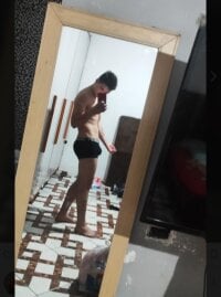 VibratedPoaching's webcam live show