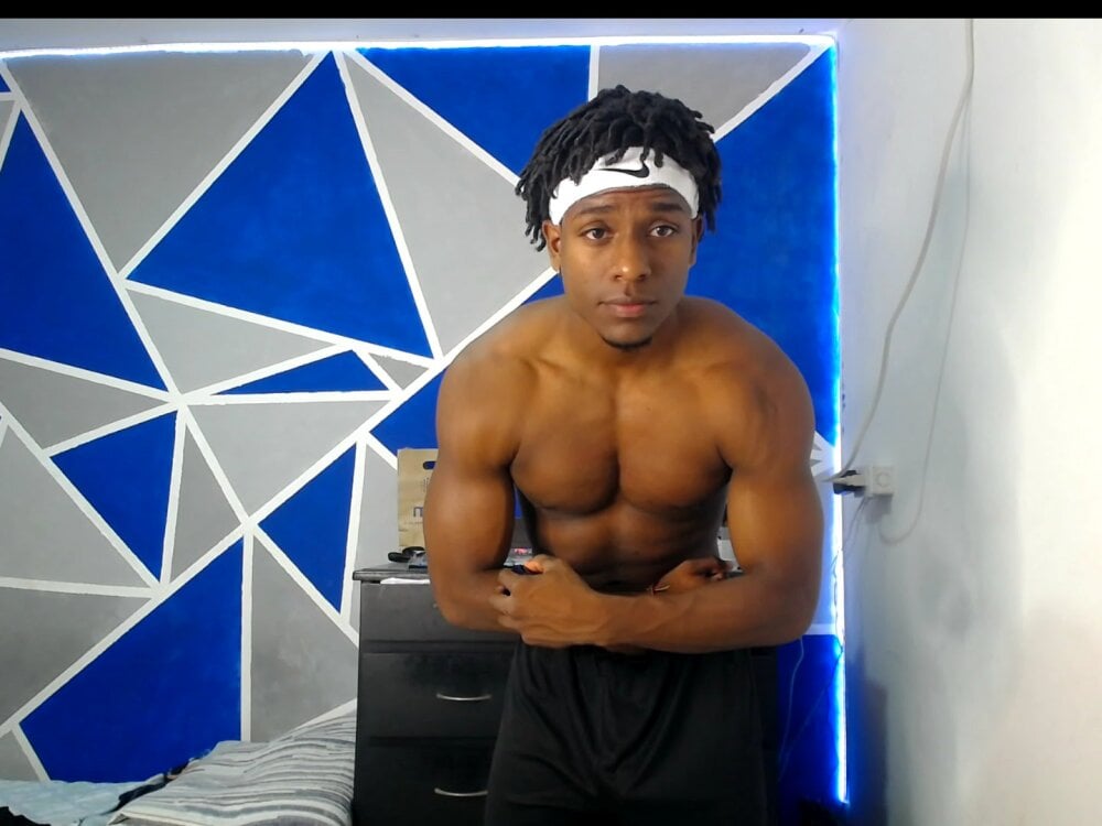 big_sam11 from stripchat