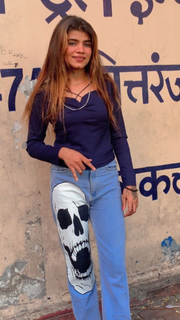 Cute_Neeharika