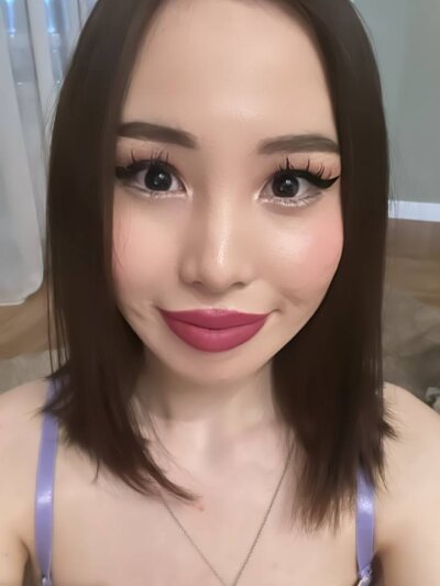 naomi__may 🛐 naked chat