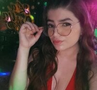 Couple_Young69's Offline Chat Room
