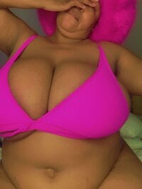 Busty_MelissaのライブXXXチャット