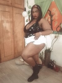 Model anai_valentinex