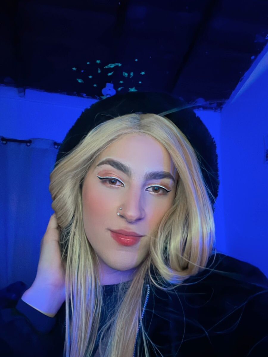 TRIANA_STONE profile