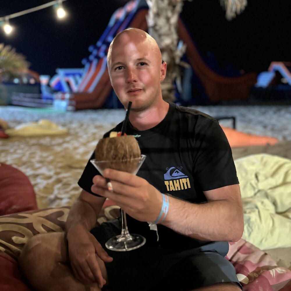good_dennis from stripchat
