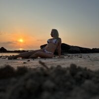 LilouKat's webcam live show