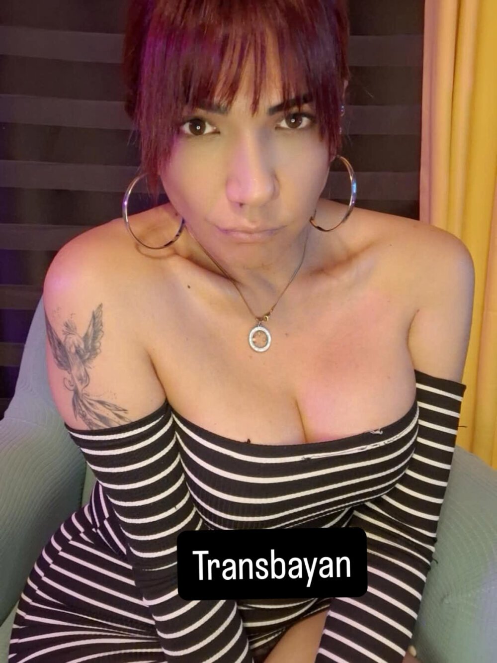 Olyaerin35 offline XXX-chatje