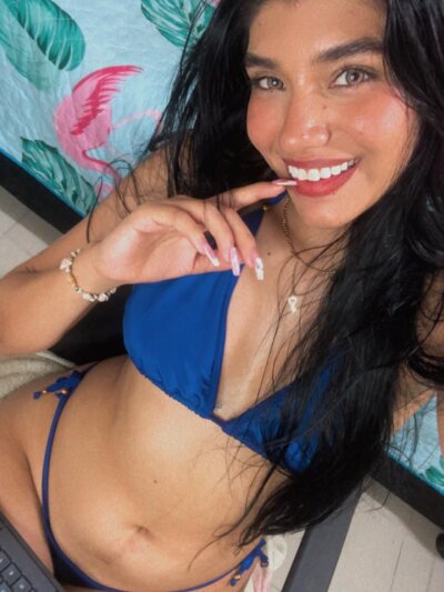 mia_petit_ from stripchat