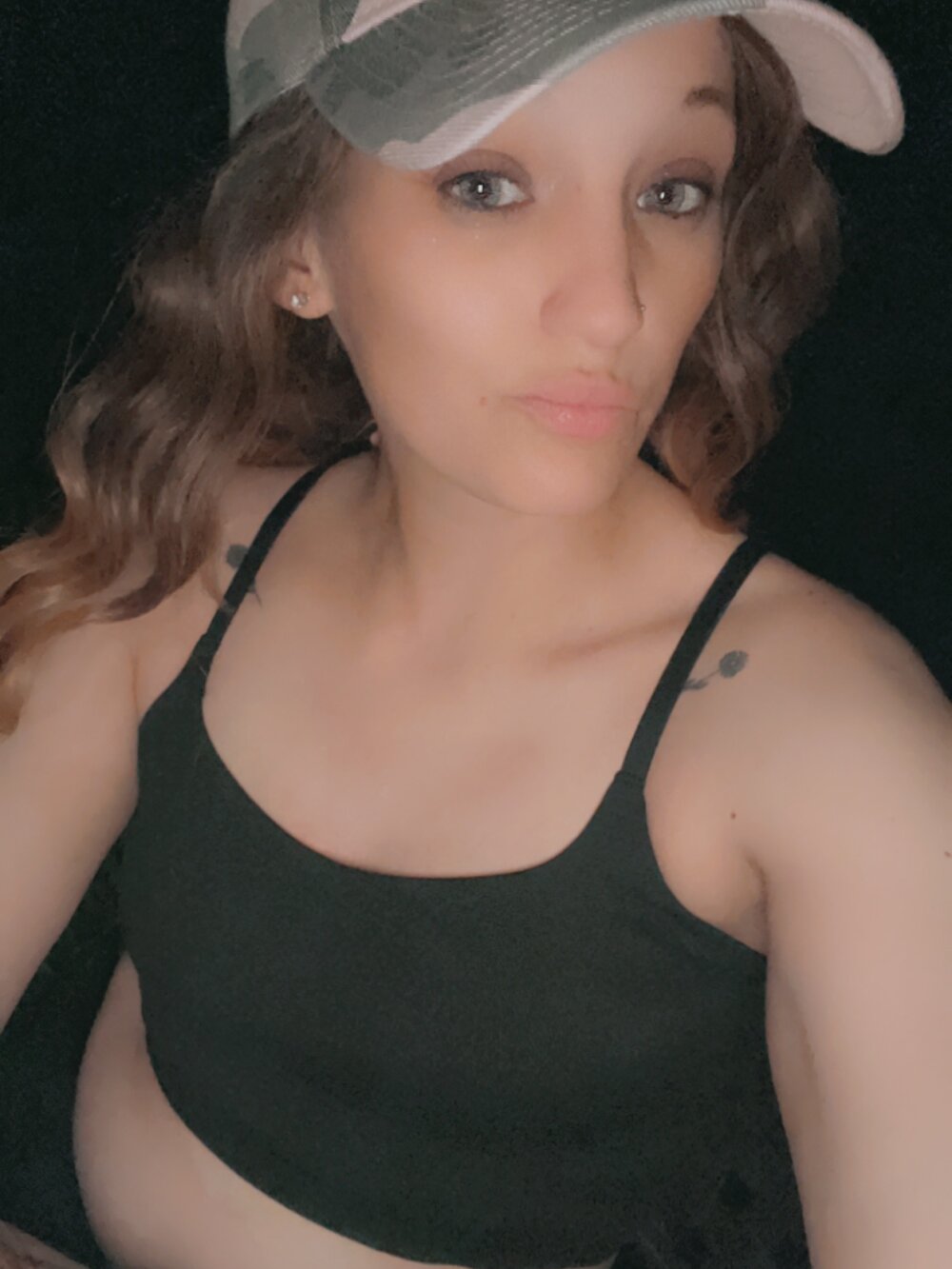 Nichole9325's Offline XXX Chat