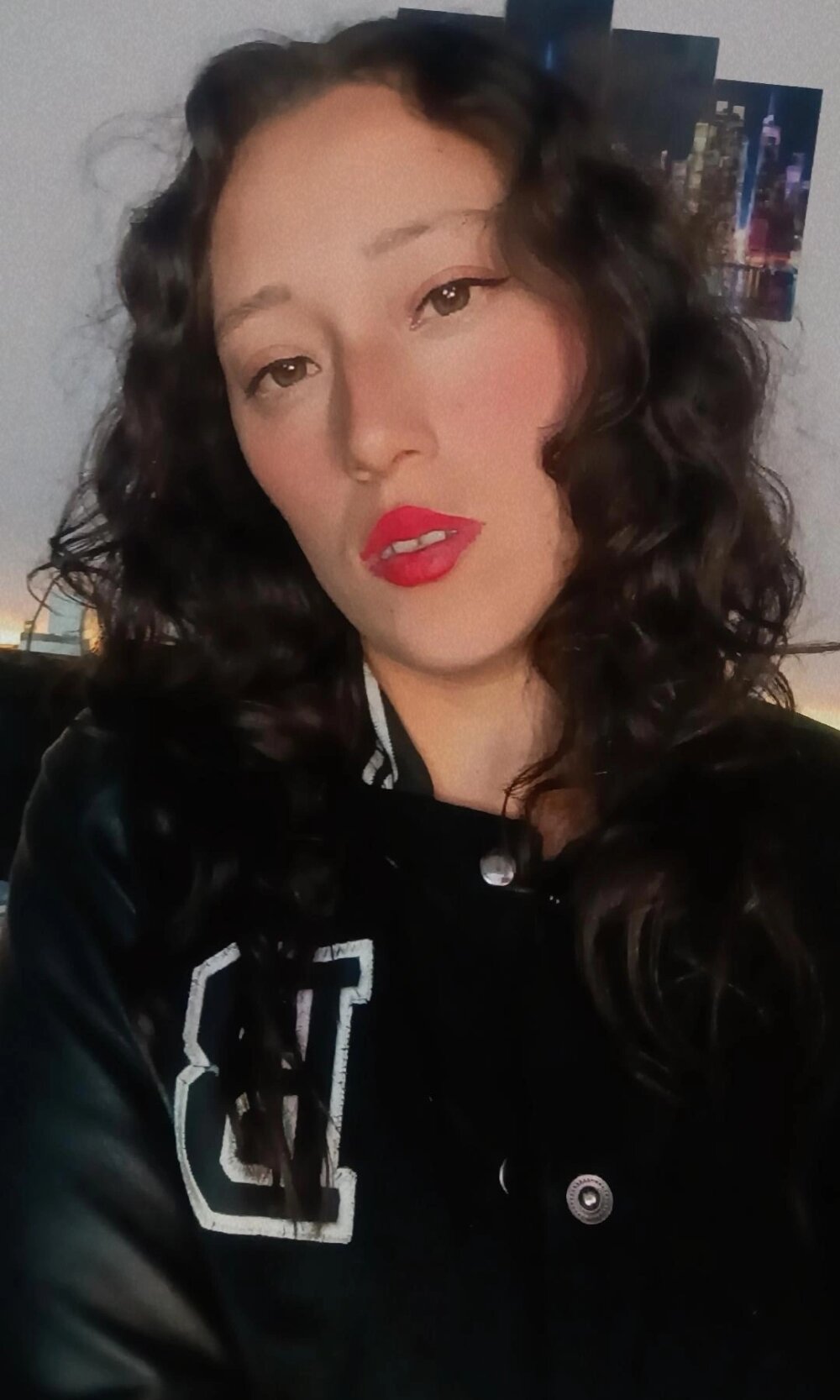 z0eevans from stripchat