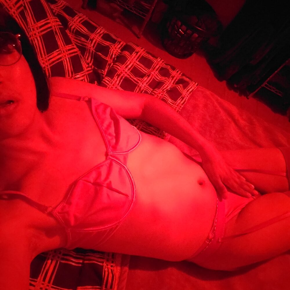 femdomlov's Offline XXX Chat