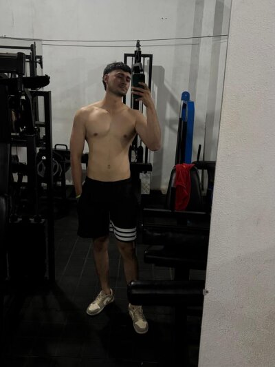 thehotcouple01 Live Cam on StripChat