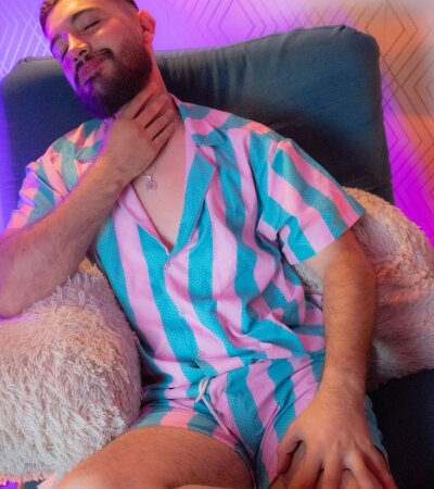 Matthew_Parker Live Cam on StripChat