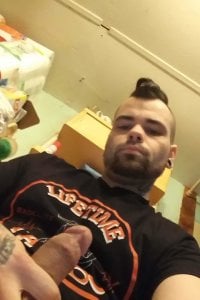 sensualdesires420's Offline Chat Room