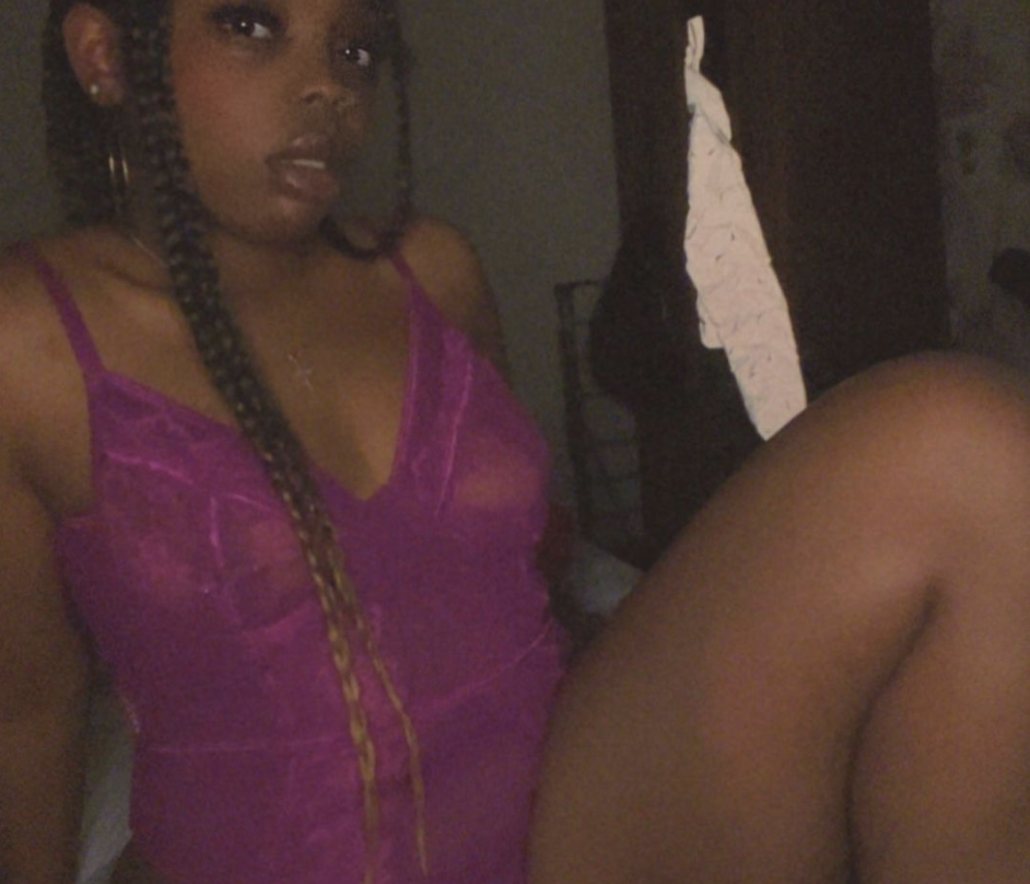 Browneyedxbhab Offline XXX-Chat