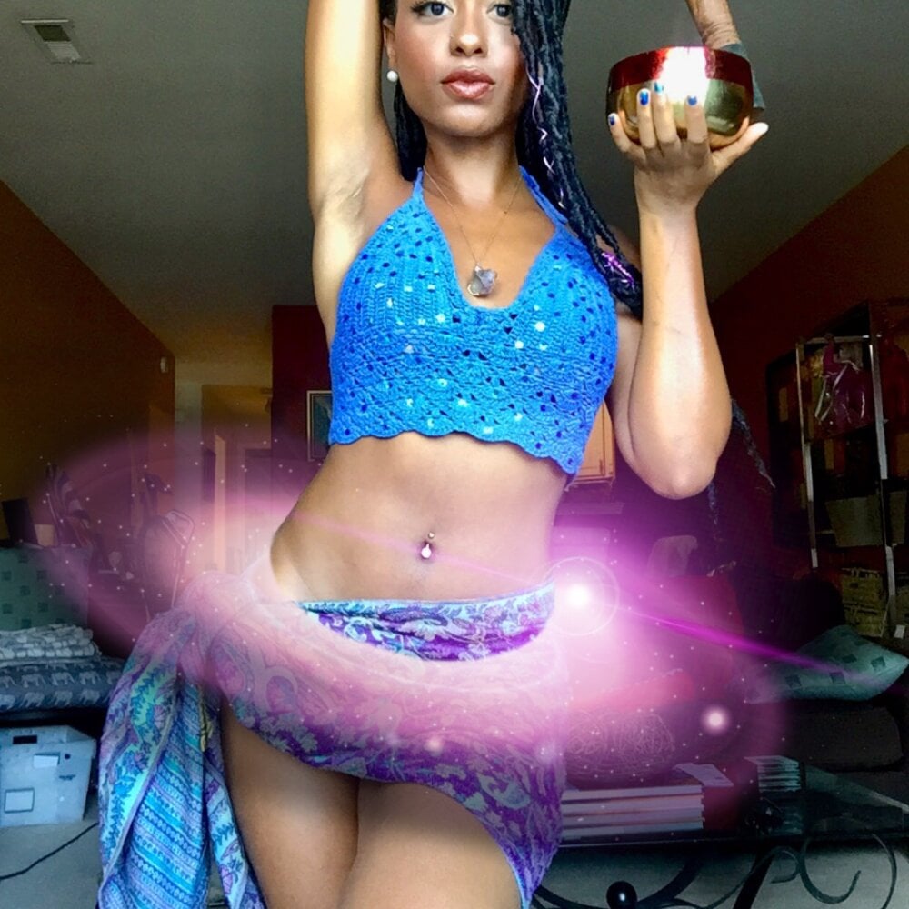 Sala de chat off-line de QueenYembo69