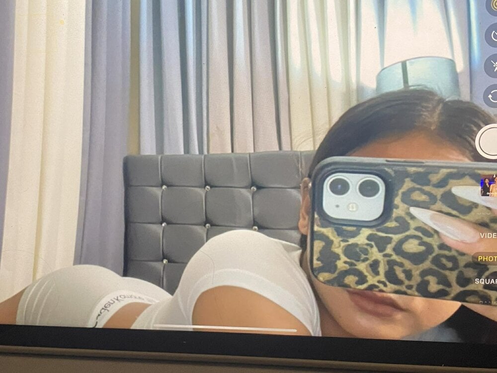 Seductive_Rhein offline XXX-chatje