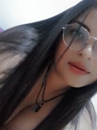 Watch siena_dimaond's Live Sex Show