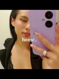 BelaBellz-'s webcam live show