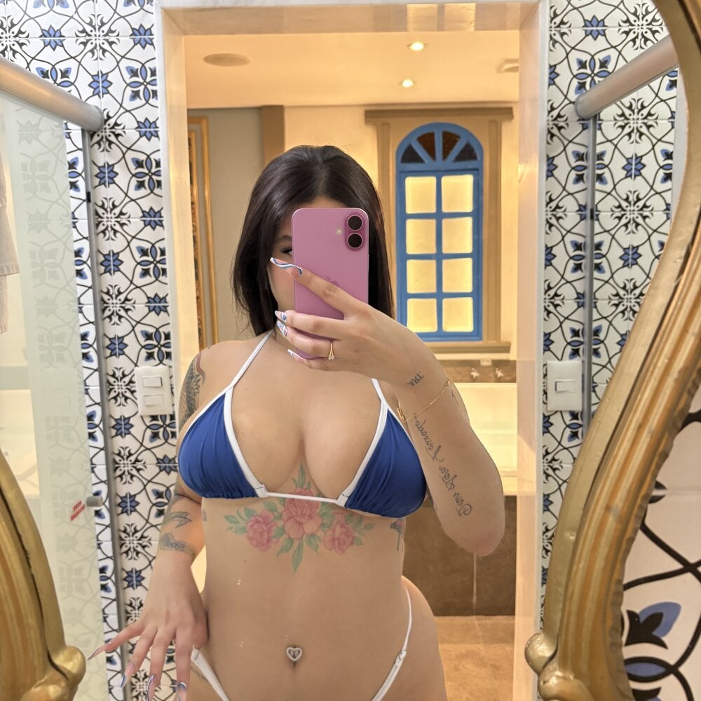 Lollo_Santos