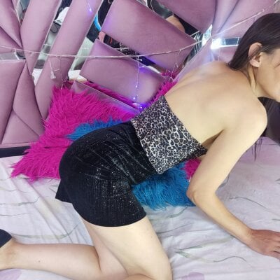 Saray_123 Female Brunette Online Webcam Sex