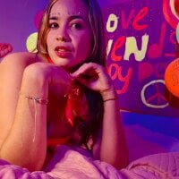 anaiisevanz's webcam live show