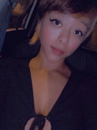 GabyDumont's Offline Chat Room