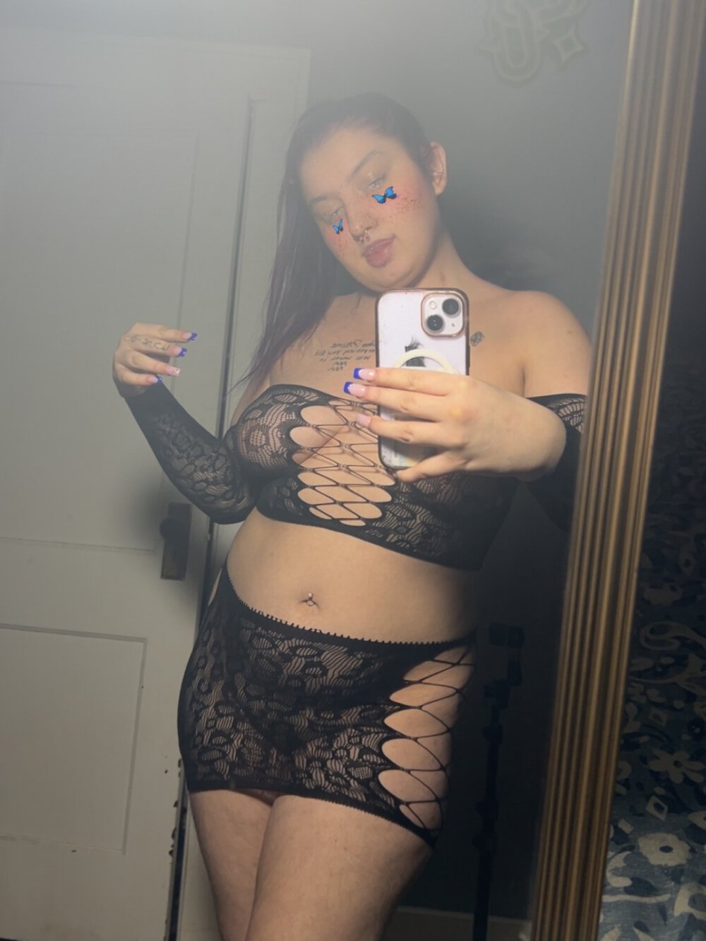 webcam-sexe.net kaylee2104 livesex profile in curvy cams