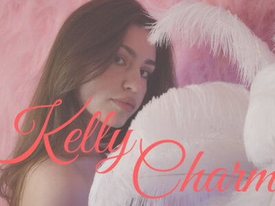 KellyCharm_ on StripChat