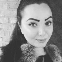 DanielaSweetlove's Offline Chat Room