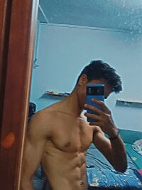 RahulisHorny_007's webcam live show