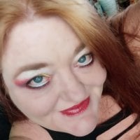 LilGinger1972's Offline Chat Room