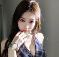 cute-yay webcam thumbnail