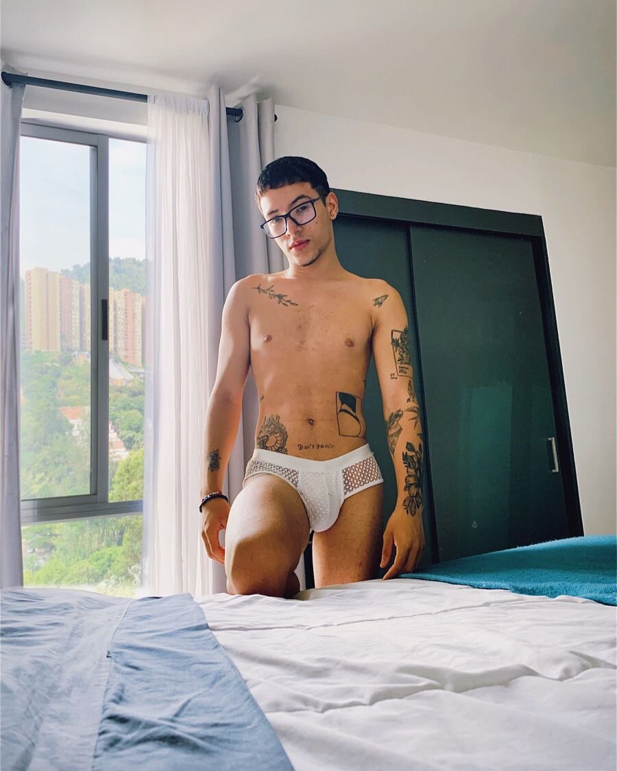 Dreamhot_guys