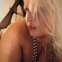 British_Bella's Live XXX Chat