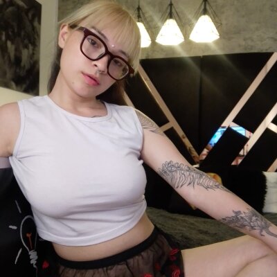 gaby1_ch 😢 adult chat