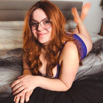 happyfeetxx - redheads young
