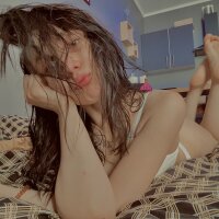Anal_bina's Offline Chat Room