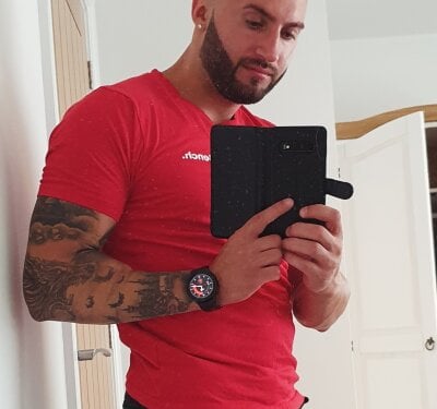 AndrewUK8
